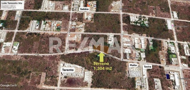 Terreno residencial en venta en Temozón con 64 m de frente, Mérida Yucatán.