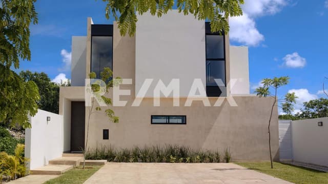 Casa en Privada Residencial – Cholul, Norte de Mérida