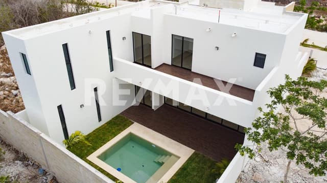 Casa en Privada Residencial – Cholul, Norte de Mérida