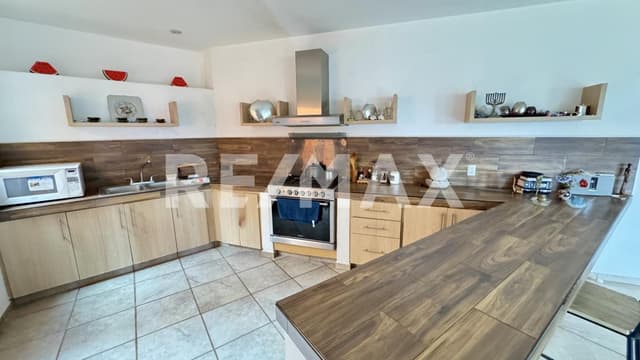 Venta de casa en el norte de Cuernavaca, Santa María Ahuacatitlán, Cuernavaca, Morelos...Clave 5832