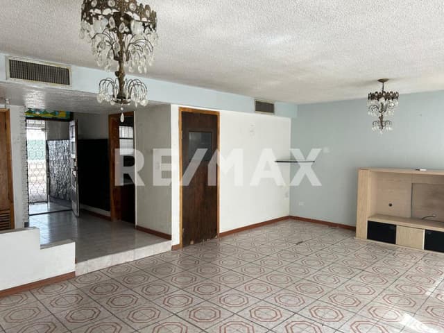 PROPIEDAD EN VENTA SOBRE AV. LOPEZ MATEOS