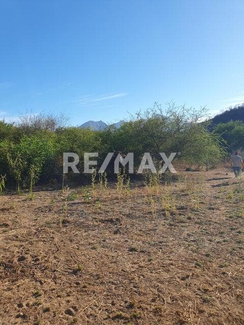 23 Acres with water rights, Santiago, East Cape