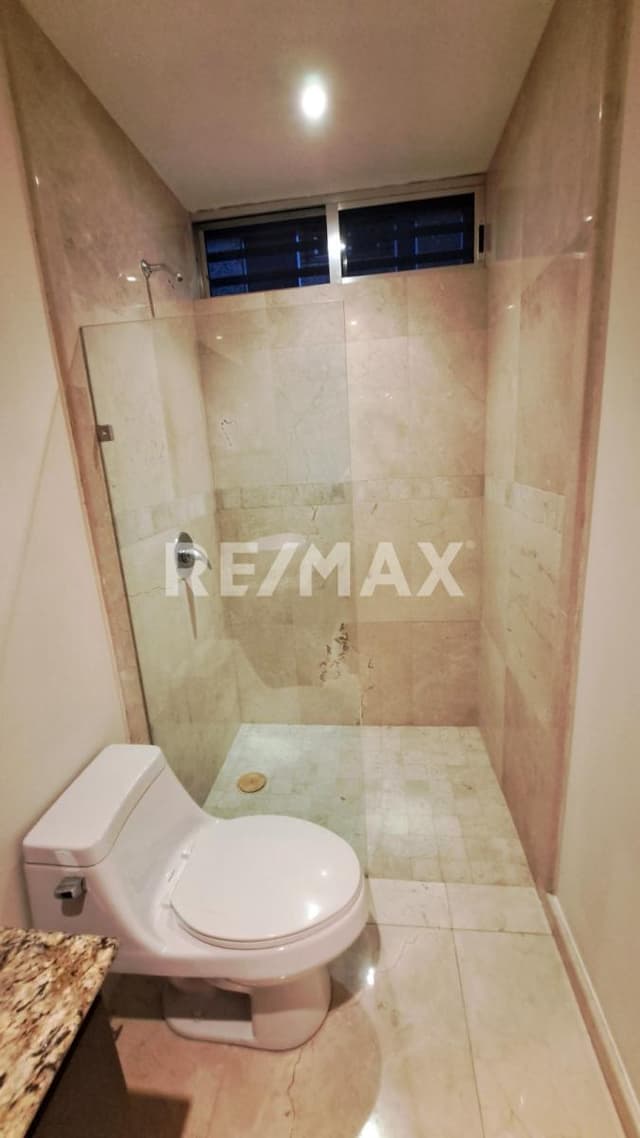 Renta Town House de 3 recámaras de super lujo en Montebello, Mérida Yucatá