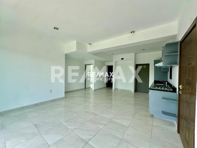 CONDOMINIO EN VENTA EN LA MARINA