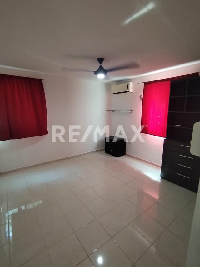 Casa Semi-Amueblada en Sian kaan Caucel