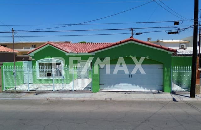 SE RENTA CASA HABITACION EN FRACCIONAMIENTO SANTA MONICA