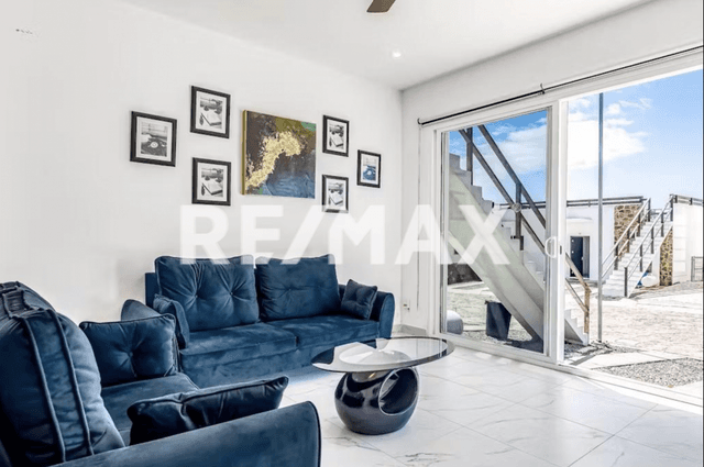 Renta Villa Amueblada Frente al Mar en Rosarito | Fraccionamiento Privado con Alberca 