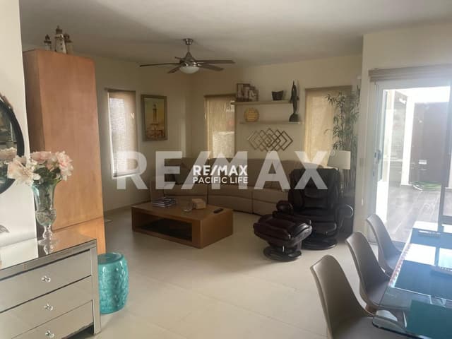 CASA EN VENTA EN CERRITOS RESORT