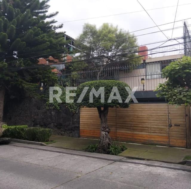 Casa para Actualizar en Venta en Independencia, Benito Juárez