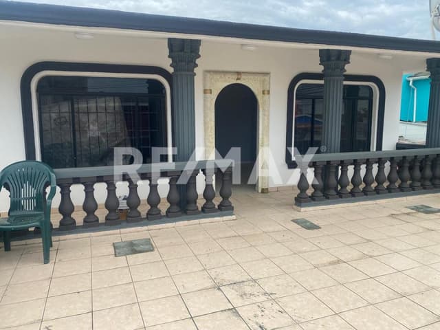 DEPARTAMENTO EN RENTA EN FRACC. EL LAGO