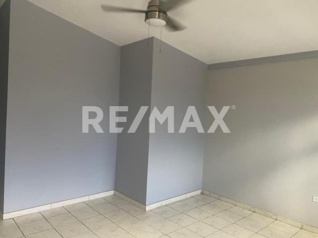 DEPARTAMENTO EN RENTA EN FRACC. EL LAGO