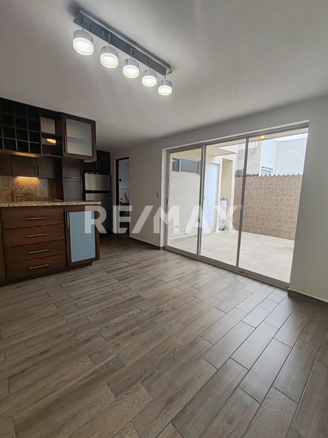 CASA EN VENTA PASEO DE CUMBRES 4TO SECTOR