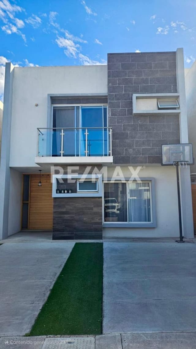 Casa en Zona Residencial con amenidades