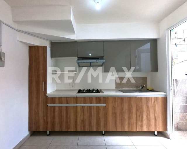 CASA VENTA  SENDAS RESIDENCIAL