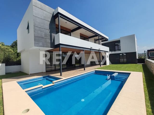 Casa  en Venta en el Fraccionamiento Lomas de Cocoyoc