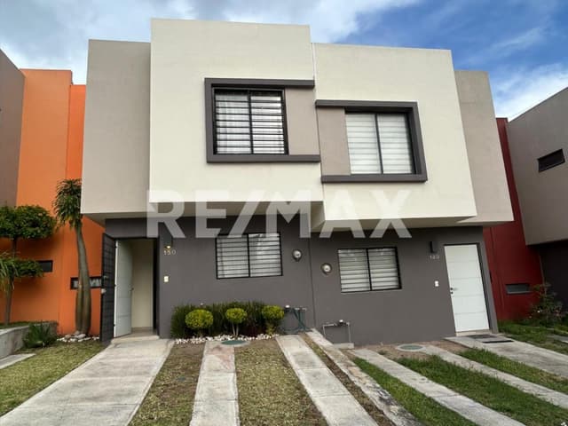Casa venta, Vista Sur, Tlajomulco de Zuñiga.