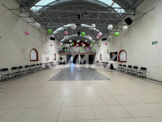 SALON DE EVENTOS EN VENTA EN LOS OLIVOS TLAHUAC