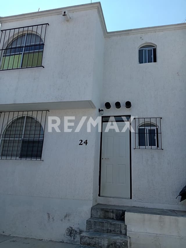 VENTA CASA CORREGIDORA