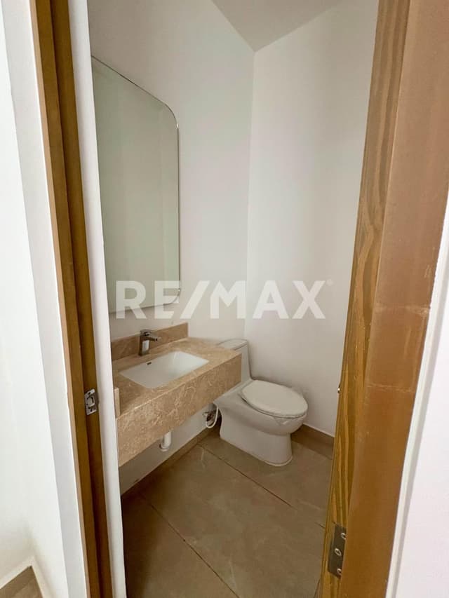 Renta de Departamento Amueblado en PB con piscina en Temozón Mérida, Yuc.