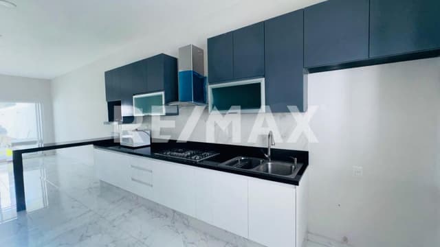 Venta de casa de un solo nivel en el Fracc. Brisas de Temixco, Morelos...Clave 5884