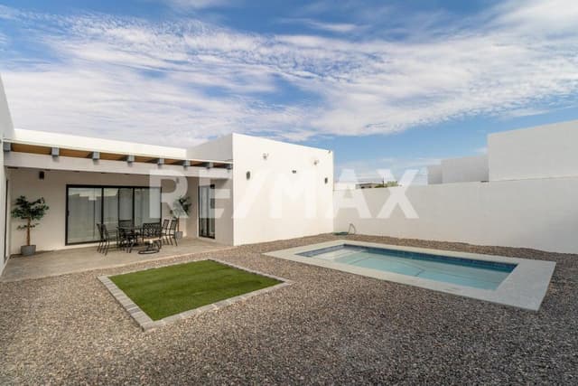 MI L03 F/7 Calle Acapulco Casitas Mariani