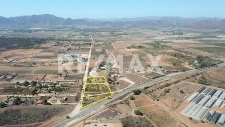 Terreno en Venta en Valle de Guadalupe Fracc. A