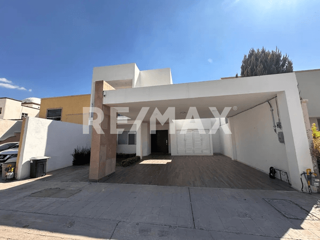 CASA EN VENTA EN QUINTAS CAMPESTRE LOS LAURELES