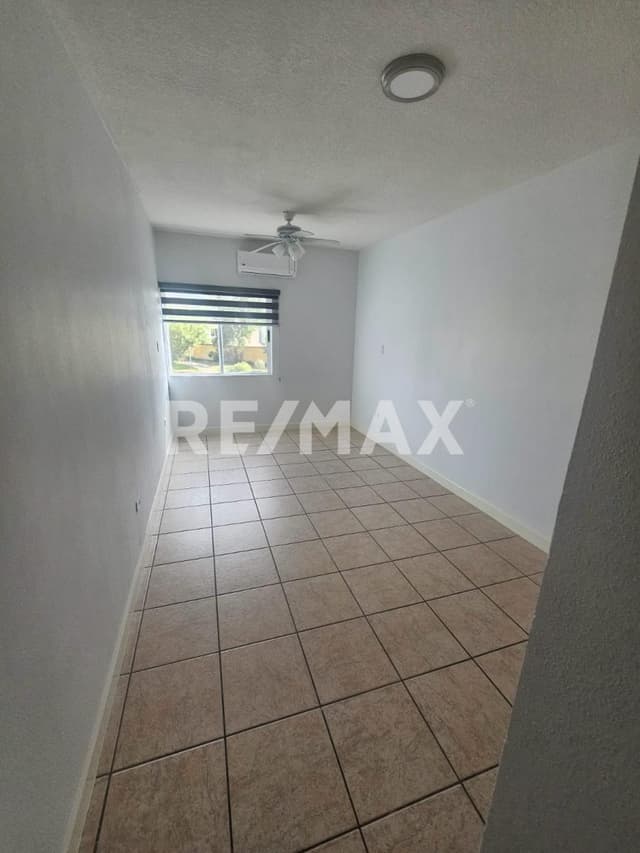 CASA EN RENTA FRACC. JARDINES DE ARAGON