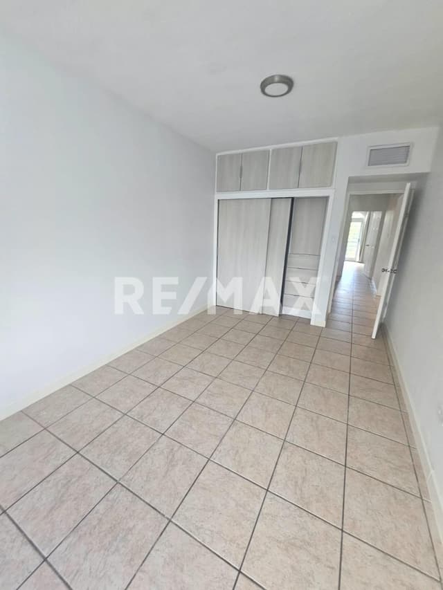 CASA EN RENTA FRACC. JARDINES DE ARAGON