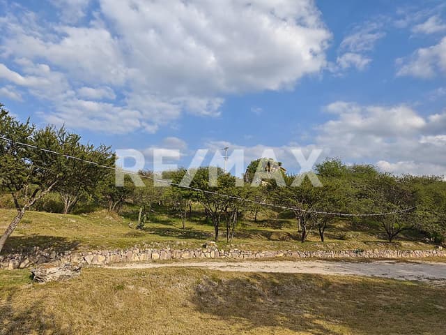 Propiedad Única con Aguas Termales en Cieneguita