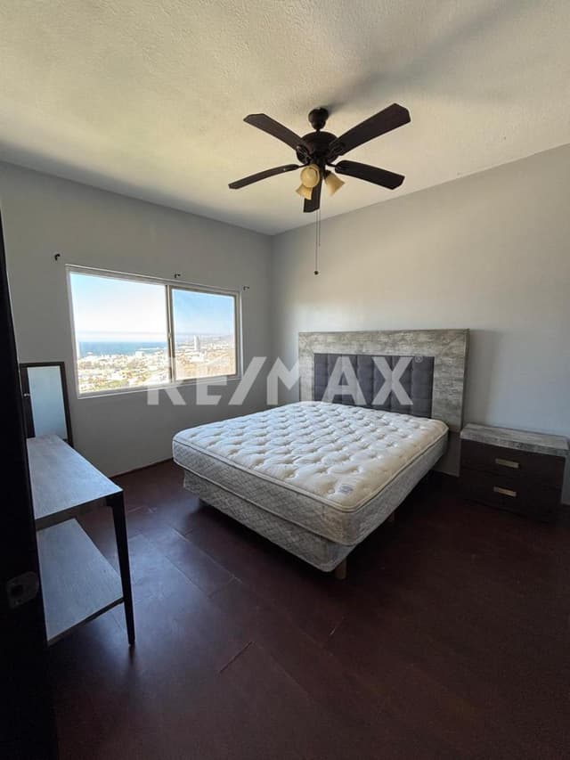 Casa en renta con vista al mar - Colinas del Sauzal