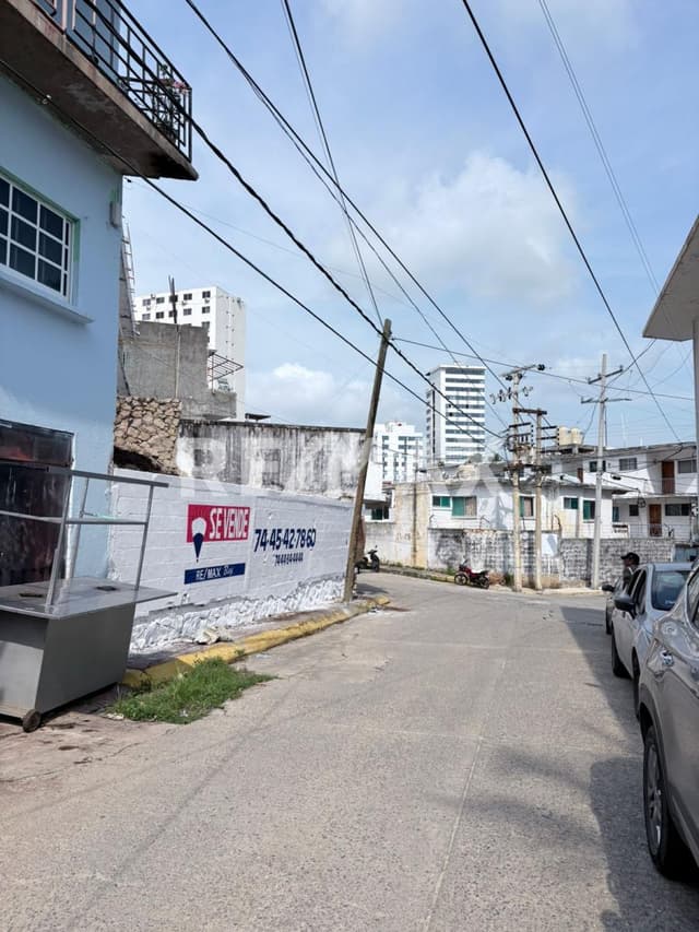 VENTA DE TERRENO EN FRACCIONAMIENTO LAS PLAYAS CERCA DE COSTERA MIGUEL ALEMAN