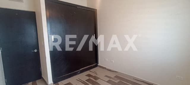 Casa en Renta Urbi Quinta Versalles, Tijuana