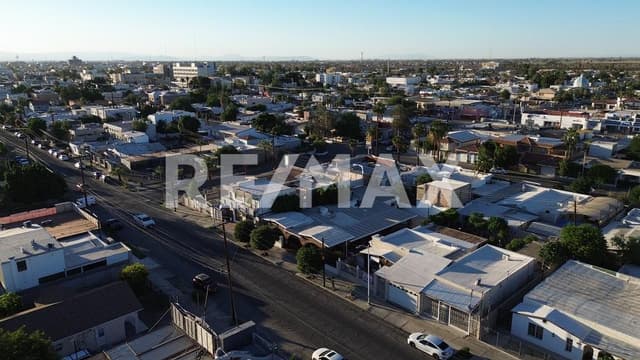 SE VENDE CASA EN COLONIA NUEVA, MEXICALI,B.C 