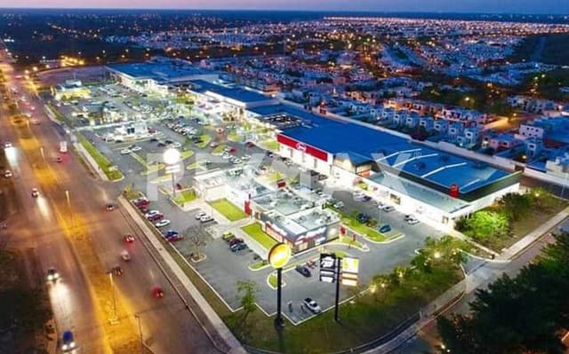 TERRENO COMERCIAL EN CAUCEL