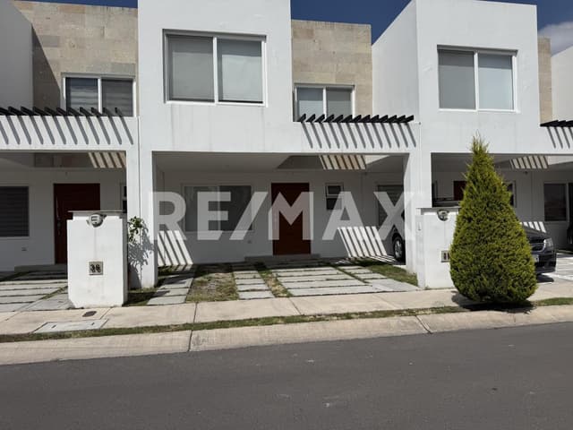 VENTA DE CASA EN  PASEOS DEL BOSQUE, CONDOMINIO ARECAS