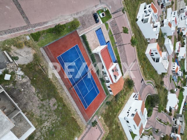 CASA EN VENTA EN CIUDAD MADERAS 