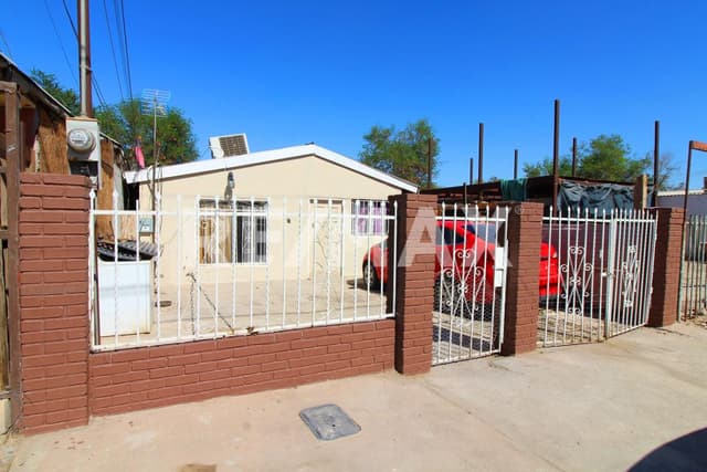 Se vende casa de un nivel, ubicada en colonia Solidaridad Social, Mexicali, B.C. 