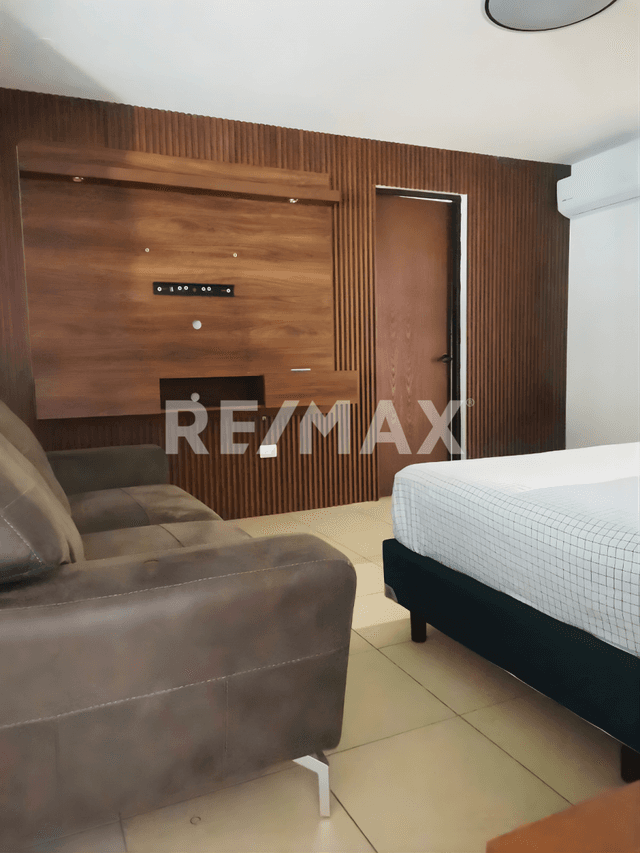 Casa Amueblada moderna equipada totalmente| Cumbres San Agustín | Alberca | Privacidad | Zona Poniente | Seguridad 24/7