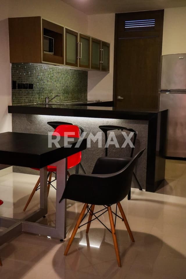 Departamento amueblado en renta cerca de Galerías Mérida