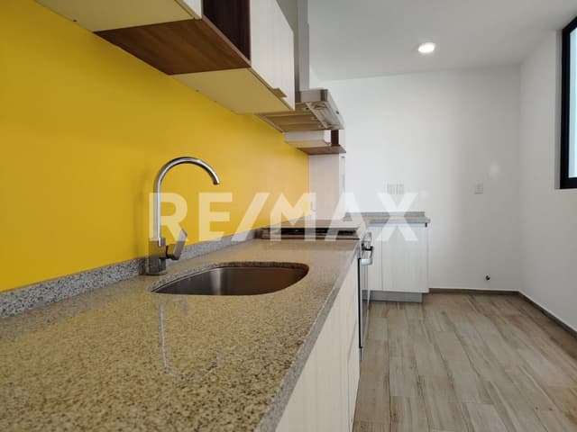 VENTA DE DEPARTAMENTO EN PLANTA BAJA EN CORREGIDORA