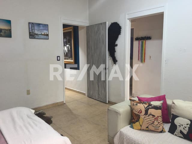 Casa en venta frente a Galerías Coapa