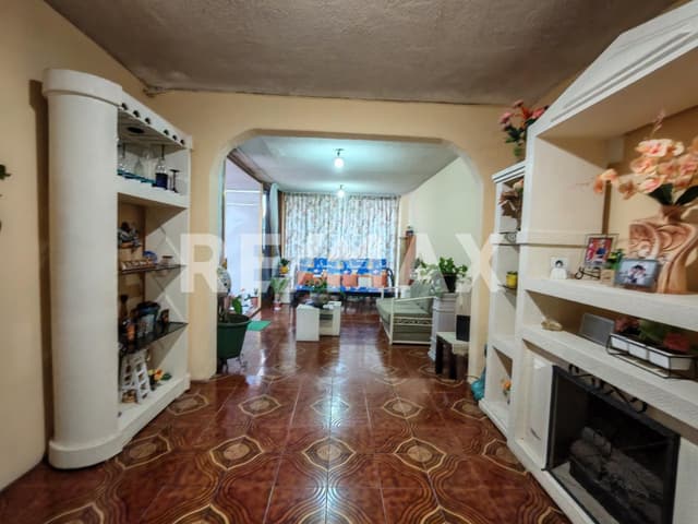 Venta de casa sola en Buenavista, Cuernavaca, Morelos...Clave 5929
