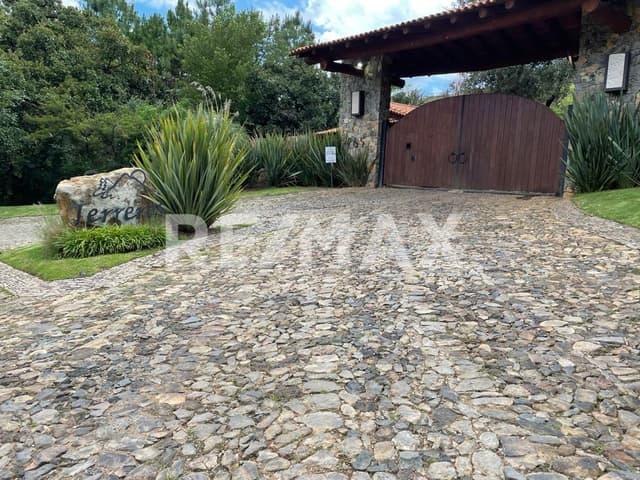 TERRENO EN VENTA EN TAPALPA DENTRO DE FRACCIONAMIENTO