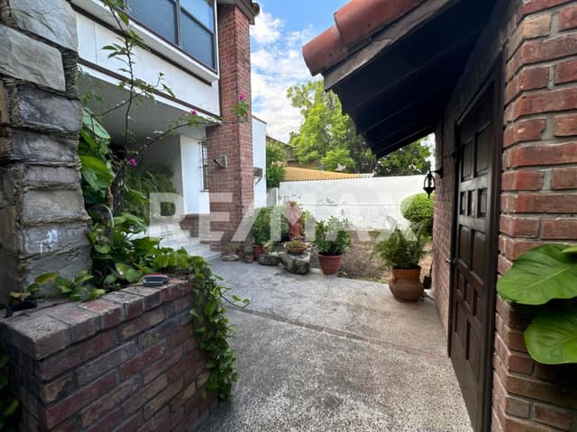 CASA EN VENTA COLONIA ALTAMIRA