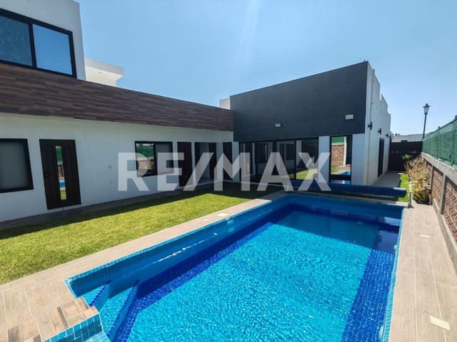 Casa en Venta en el Fraccionamiento Lomas de Cocoyoc