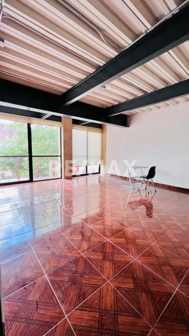 Oficinas de 110mts en renta en Buenavista