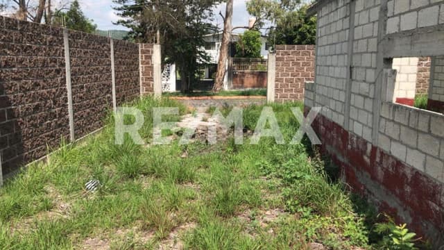 Venta de terreno en el Fracc. Islas de Cuautla, Ayala, Morelos...Clave 5934