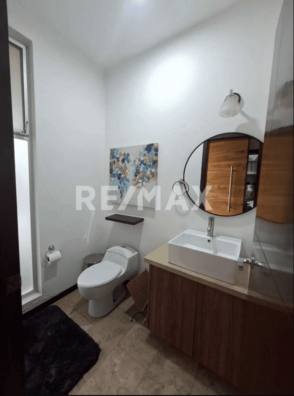 CASA AMUEBLADA EN RENTA, COTO SONEE