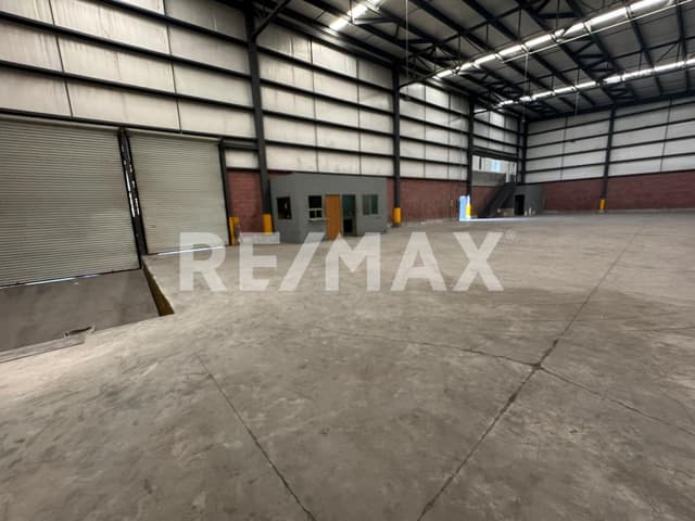 BODEGA USO INDUSTRIAL EN RENTA